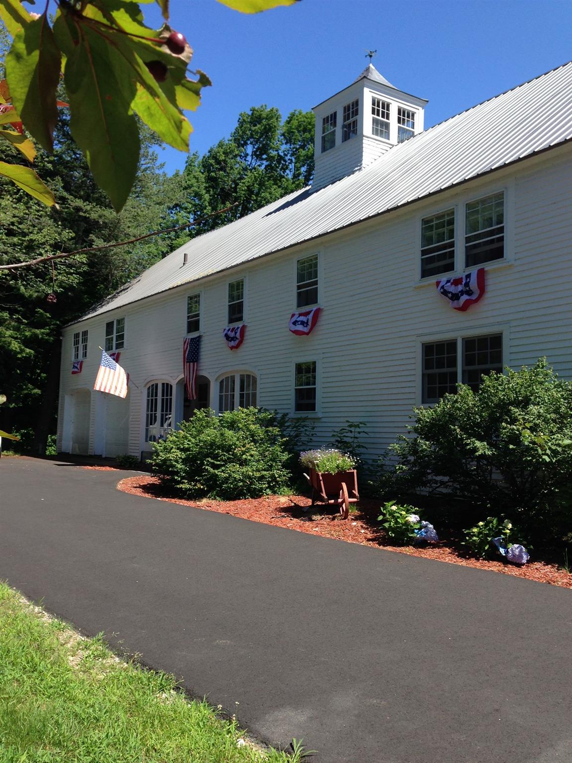 26 Middleton Road Wolfeboro, NH 03894 - Photo 3 of 5