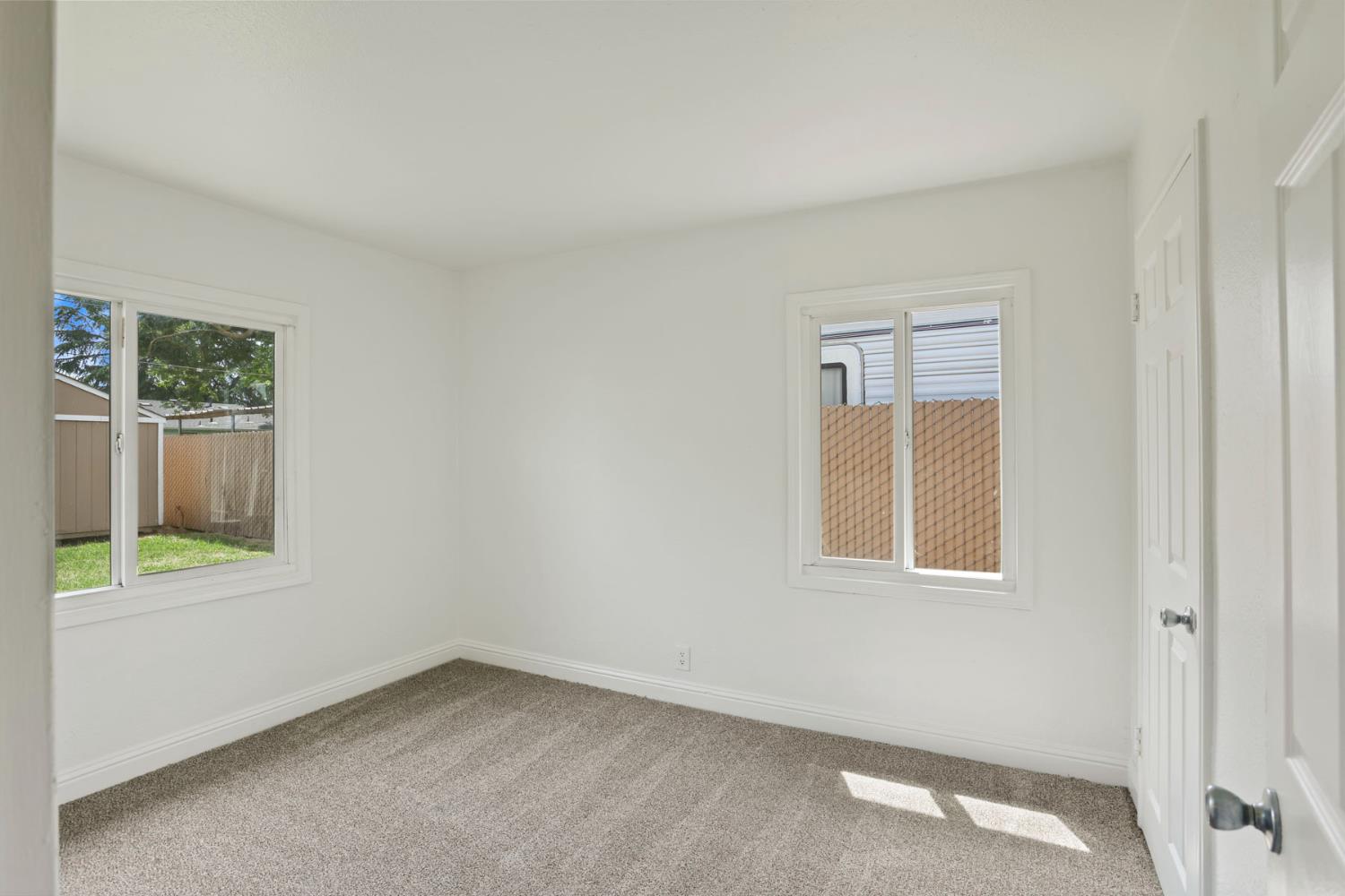 2452 Christina Avenue Stockton, CA 95204 - Photo 20 of 34 an empty room with a window