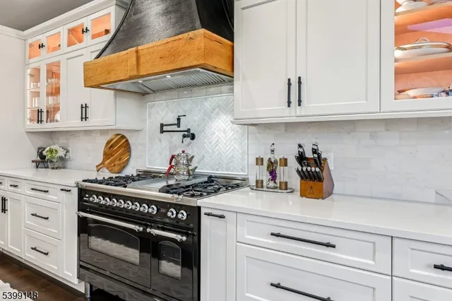 $1,288,880 | 10 Jacobus Lane, Flemington, NJ 08822