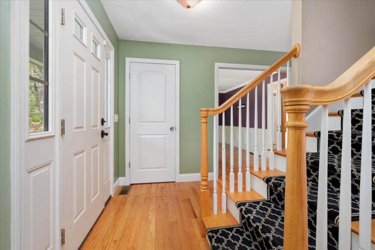 34 Old Derry Road Londonderry, NH 03053 - Photo 32 of 33 Gallery Image 32