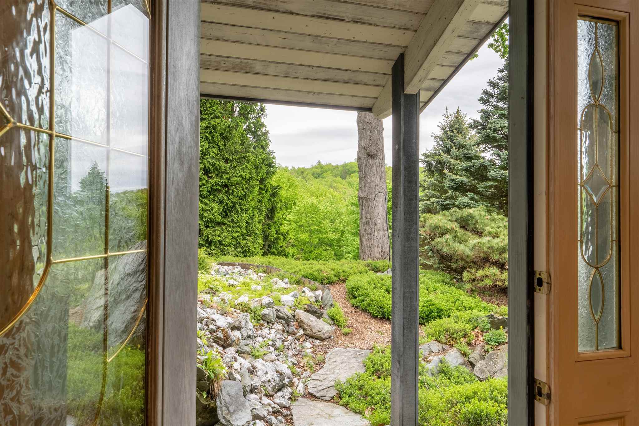 593 Upper Meehan Road Bristol, VT 05443 - Photo 5 of 40