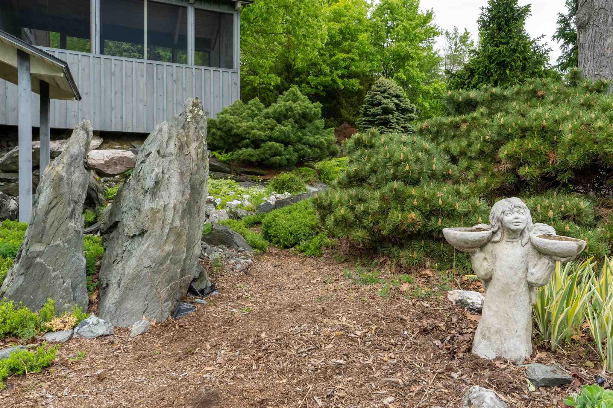 593 Upper Meehan Road Bristol, VT 05443 - Photo 7 of 40