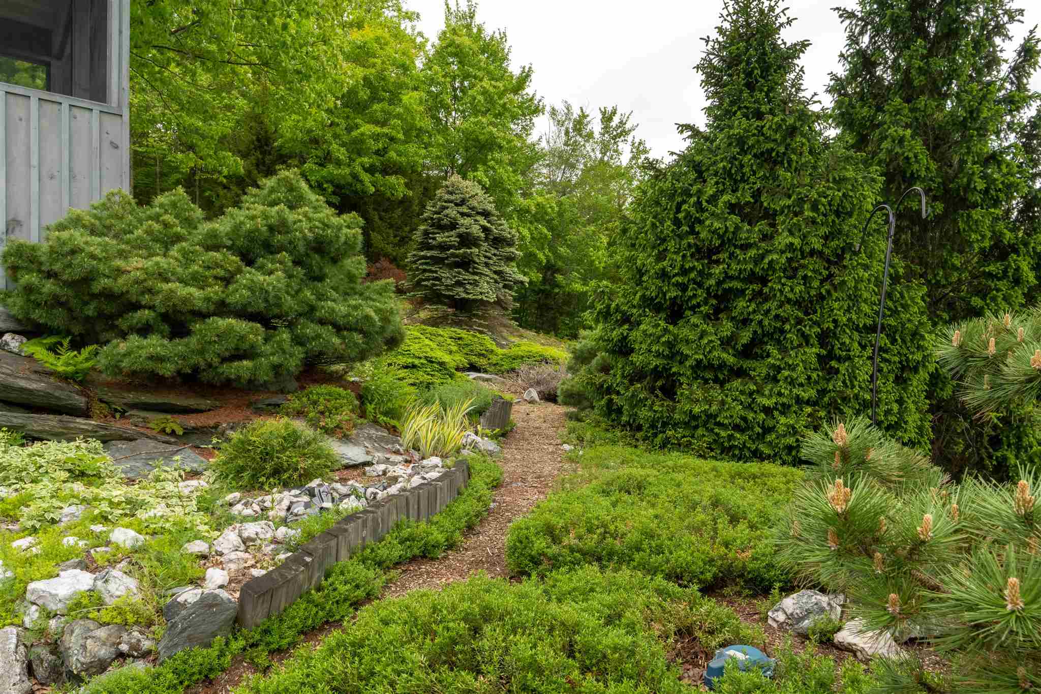 593 Upper Meehan Road Bristol, VT 05443 - Photo 9 of 40