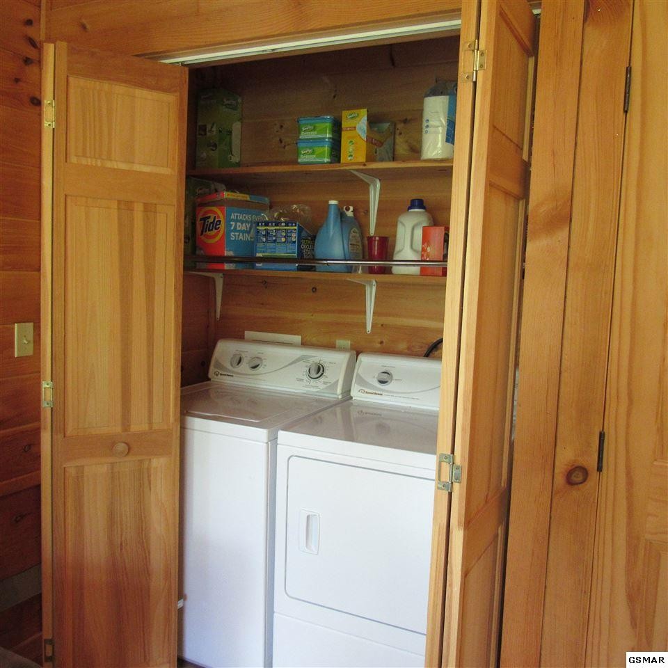 1675 Bluff Ridge Road Sevierville, TN 37876 - Photo 13 of 24 Gallery Image 13