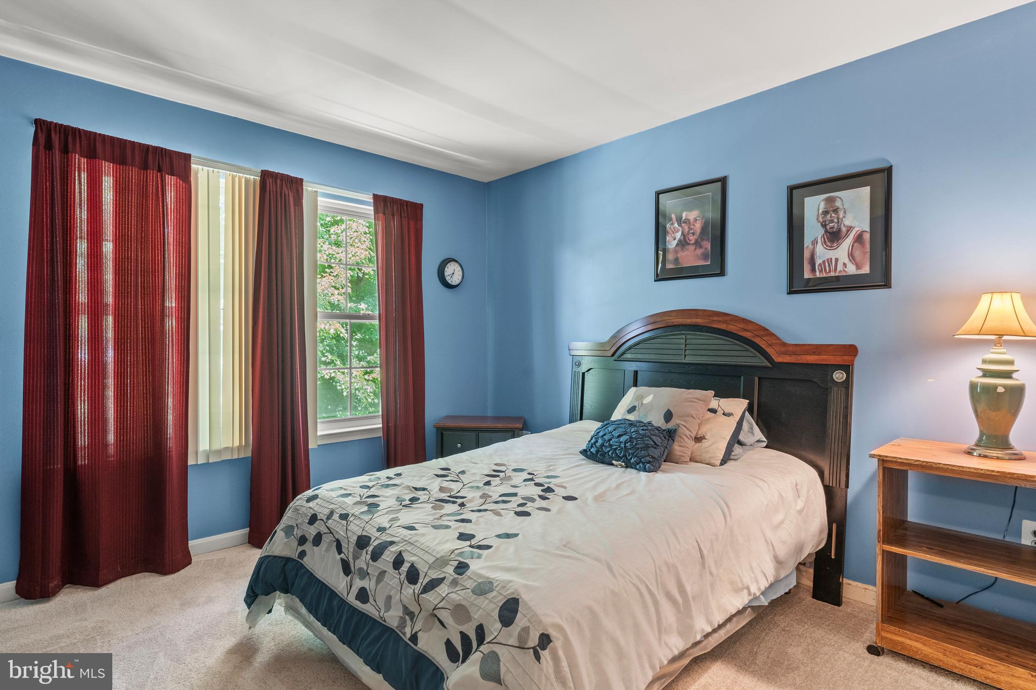 8910 Edison Lane Clinton, MD 20735 - Photo 25 of 51 a bedroom with a bed and a window