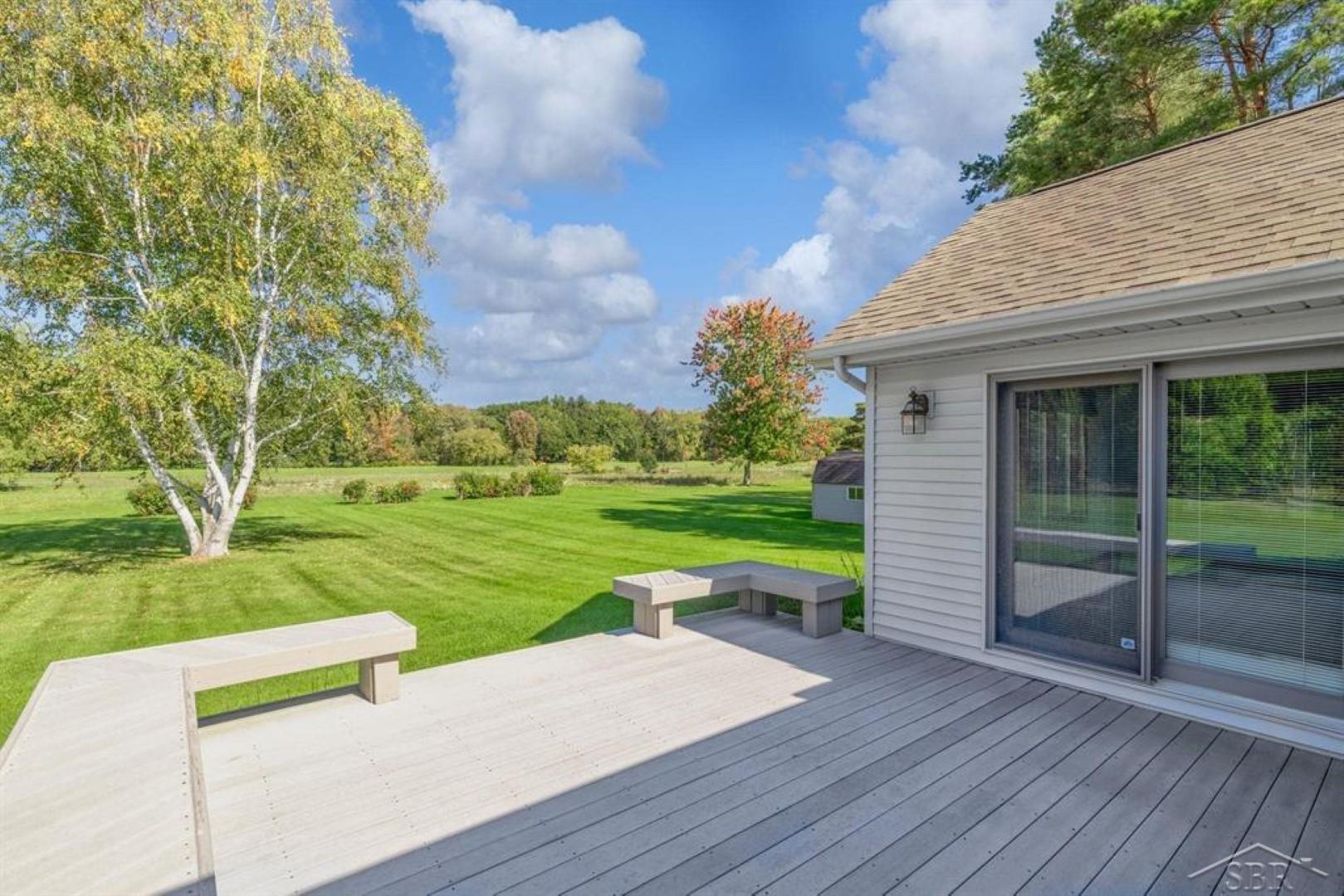 2129 East Stewart Road Midland, MI 48640 - Photo 53 of 66