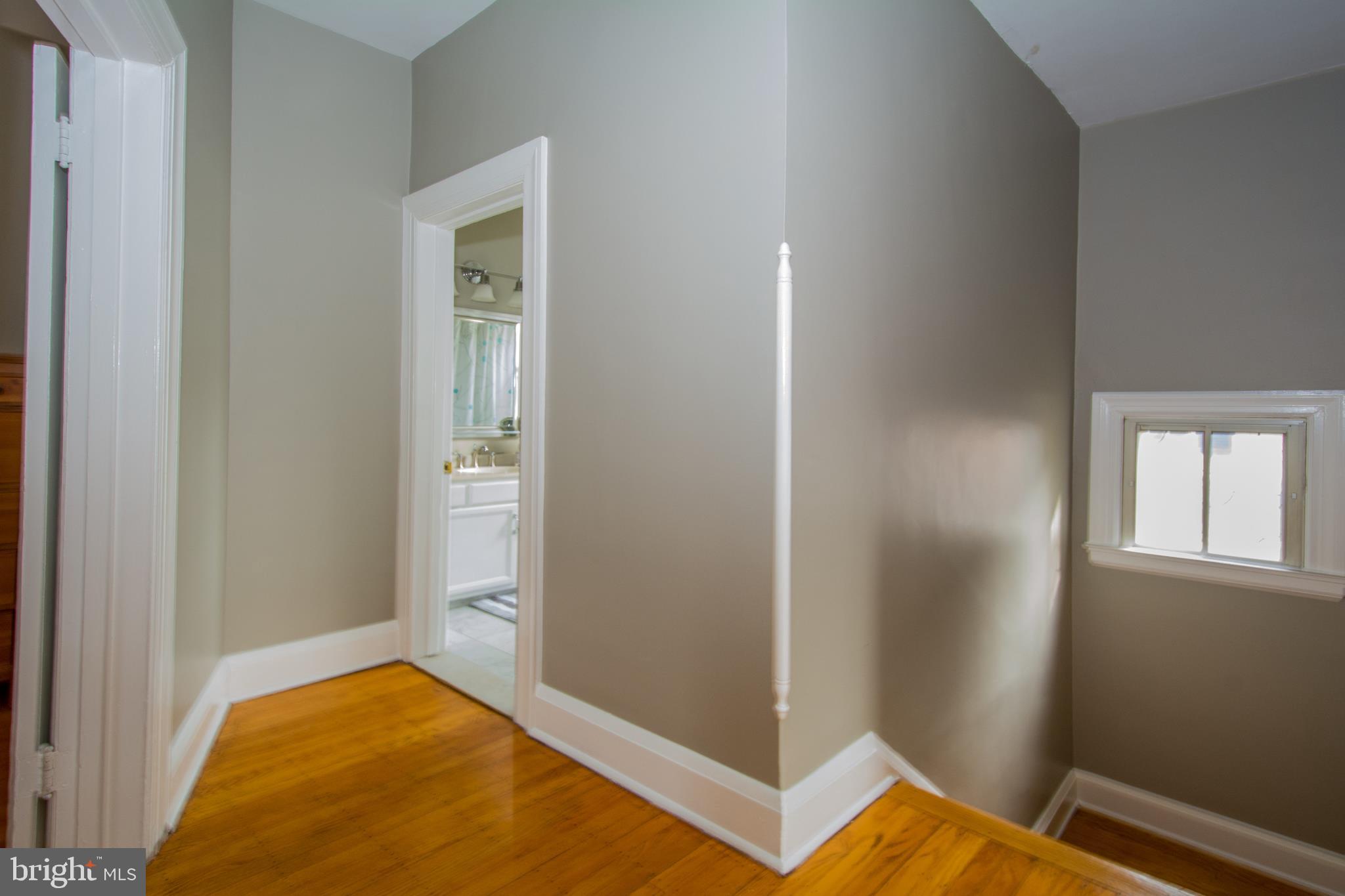 2402 Everton Road Baltimore, MD 21209 - Photo 20 of 44