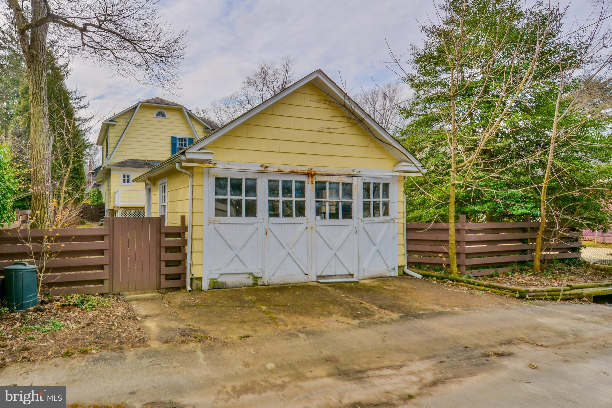 2402 Everton Road Baltimore, MD 21209 - Photo 43 of 44