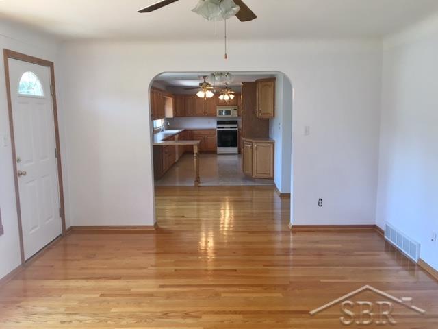 3425 North Belsay Road Flint, MI 48506 - Photo 5 of 45 Gallery Image 5