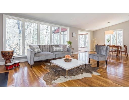 131 Boston Rock Road Melrose, MA 02176 - Photo 7 of 28 Gallery Image 7