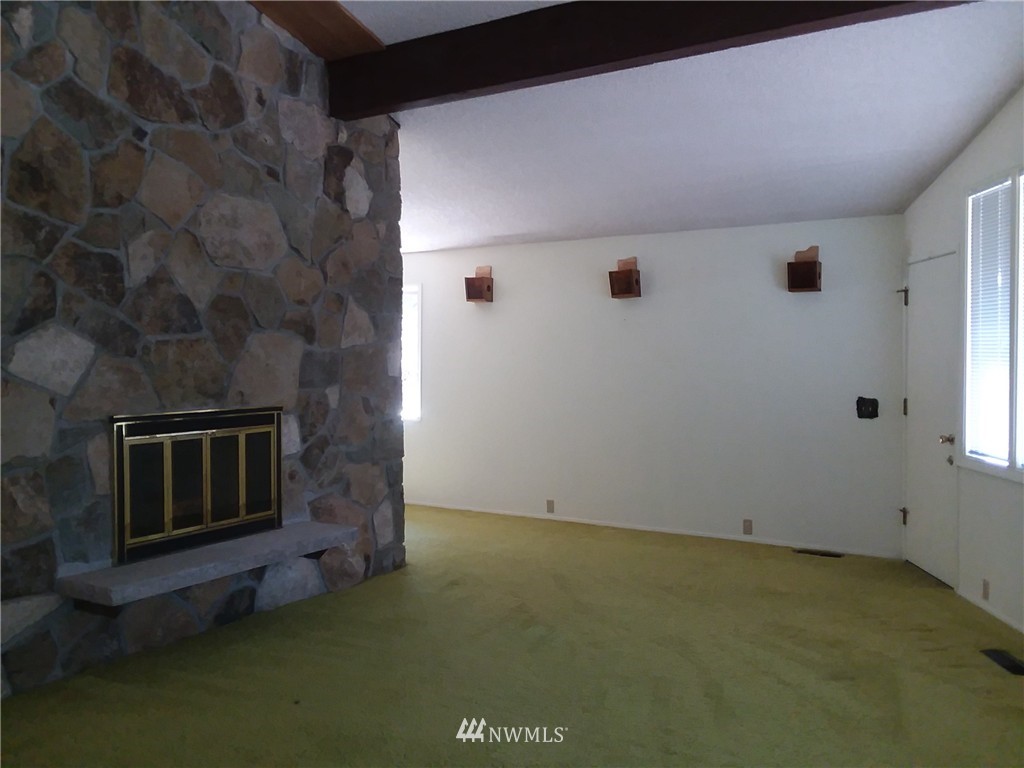250 Snyder Road Packwood, WA 98361 - Photo 8 of 24 Gallery Image 8