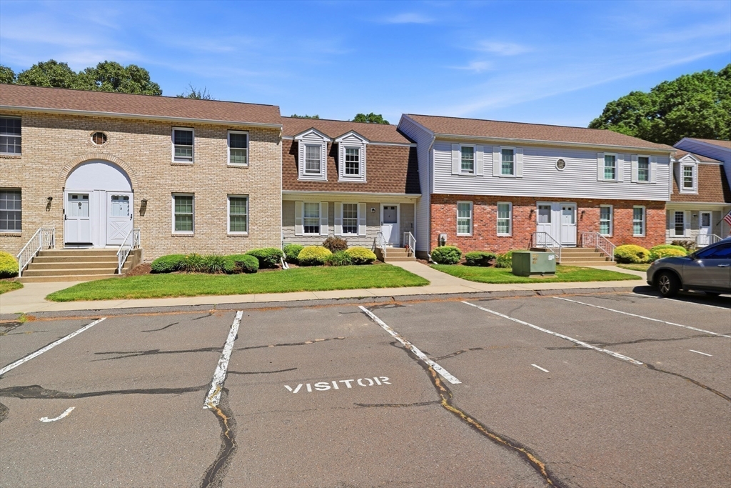 283 Fuller Road, Unit I Chicopee, MA 01020 - Photo 24 of 28