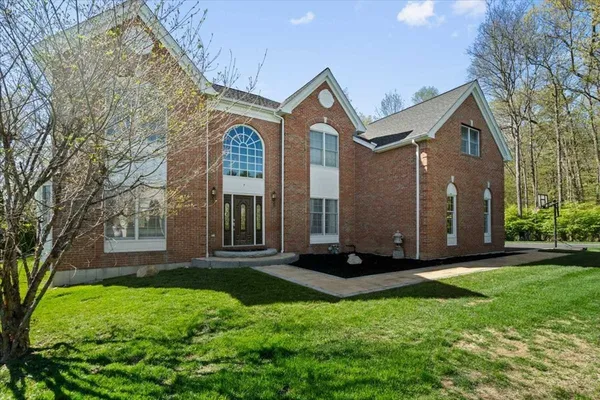 $1,695,000 | 7 Dickinson Circle, Shrewsbury, MA 01545