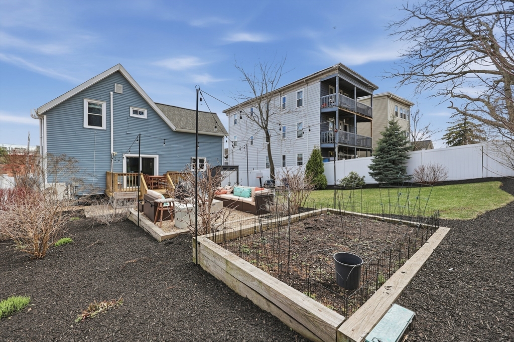 1653 North Shore Road Revere, MA 02151 - Photo 23 of 26 Gallery Image 23