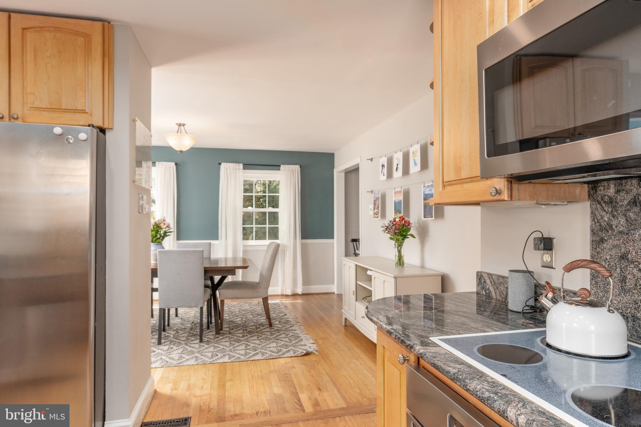 424 Whitestone Road Silver Spring, MD 20901 - Photo 14 of 42 Kitchen opens to dining room