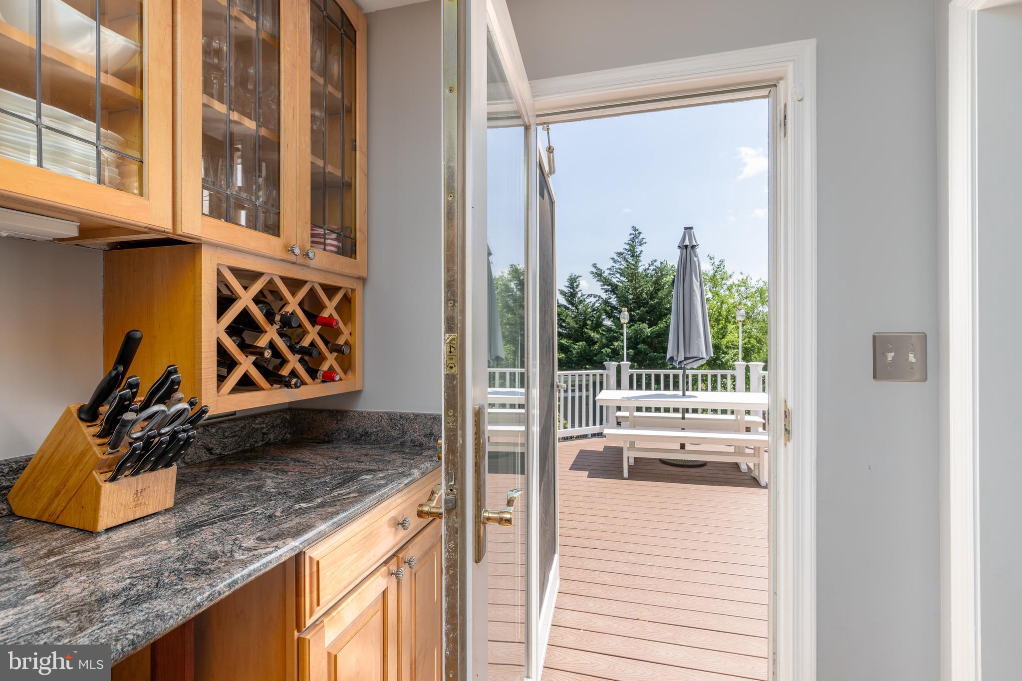 424 Whitestone Road Silver Spring, MD 20901 - Photo 15 of 42 Access to deck from the kitchen