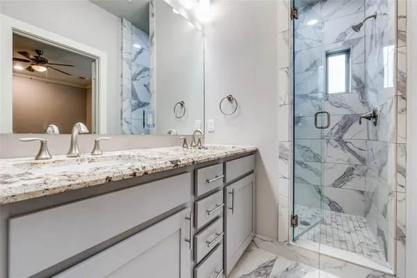 $2,853 | 4316 Hartford Street, Unit 18, Dallas, TX 75219
