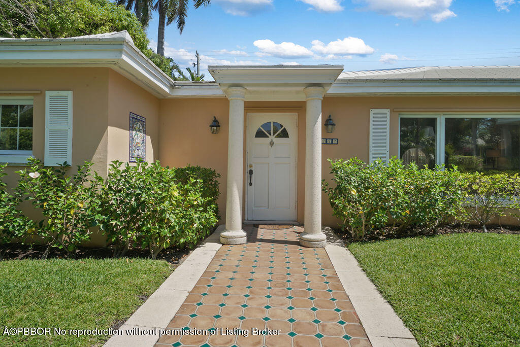 257 Fairview Road Palm Beach, FL 33480 - Photo 29 of 30 a front view of a house