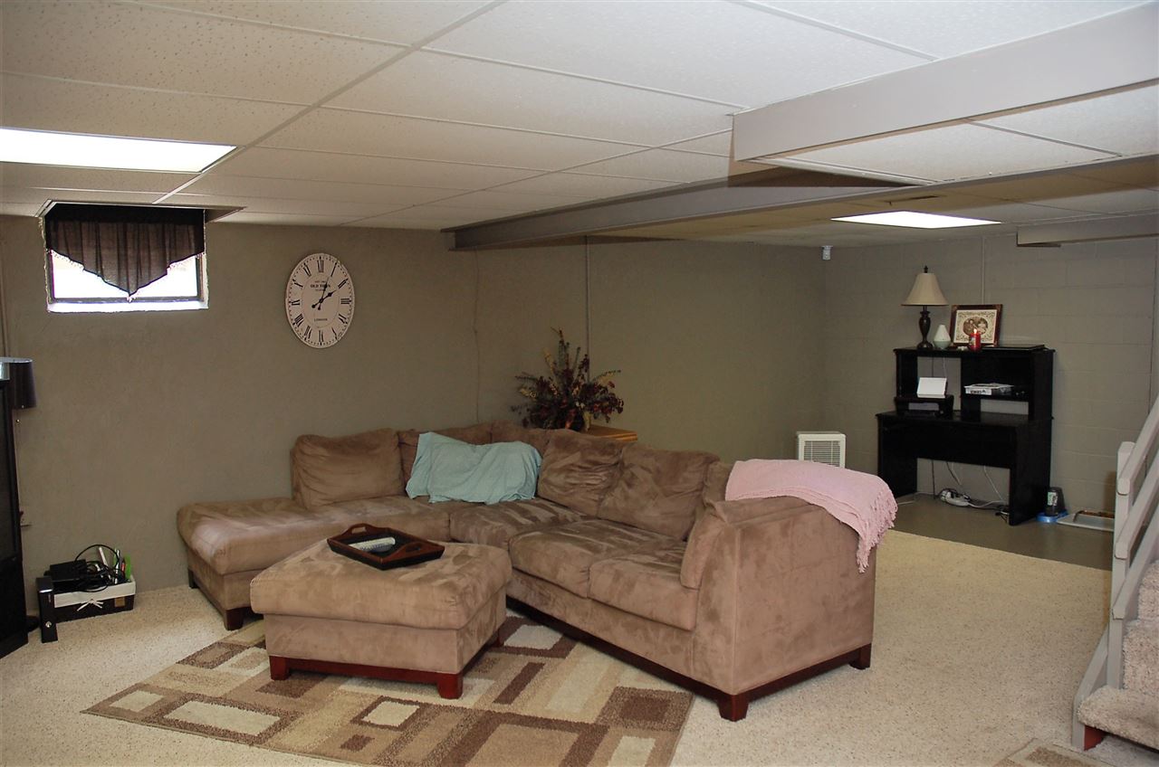 342 Winchester Street Decatur, IN 46733 - Photo 9 of 26