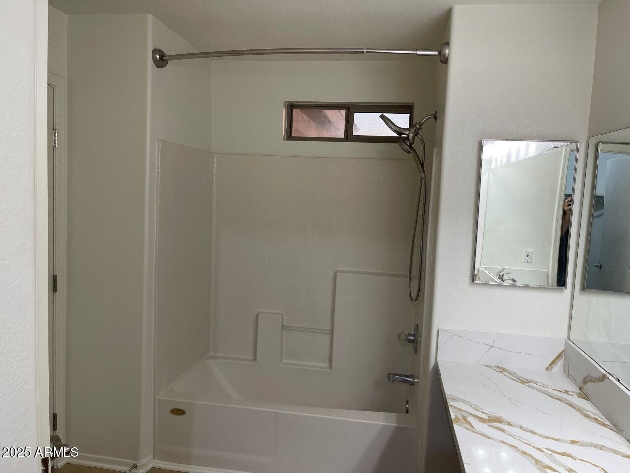 1190 South Boulder Street, Unit E Gilbert, AZ 85296 - Photo 24 of 33 B4