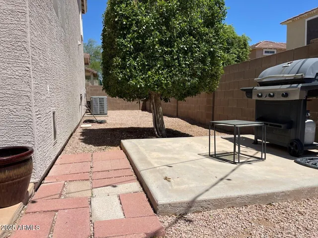 a view of an outdoor space with seating area