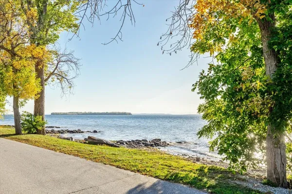 $479,000 | 1001 Samson Road, St. Albans Town, VT 05488