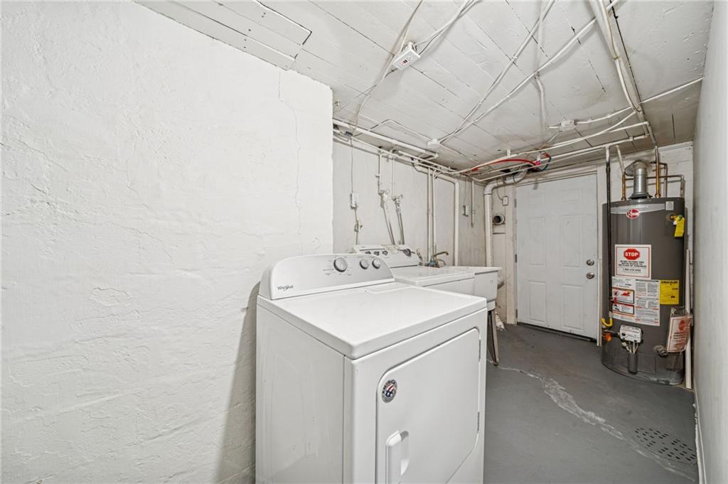 3226-3228 Richardson Avenue Pittsburgh, PA 15212 - Photo 22 of 30 Washer and dryer are included, as well.