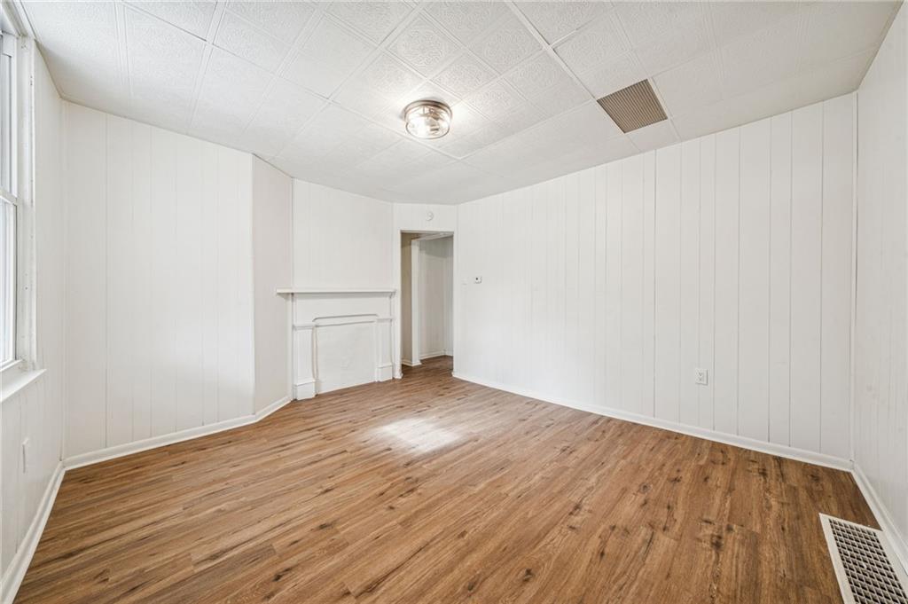 3226-3228 Richardson Avenue Pittsburgh, PA 15212 - Photo 3 of 30 Living room view from front entrance.