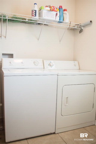 14643 Niagara Court Foley, AL 36535 - Photo 12 of 19 Laundry Room