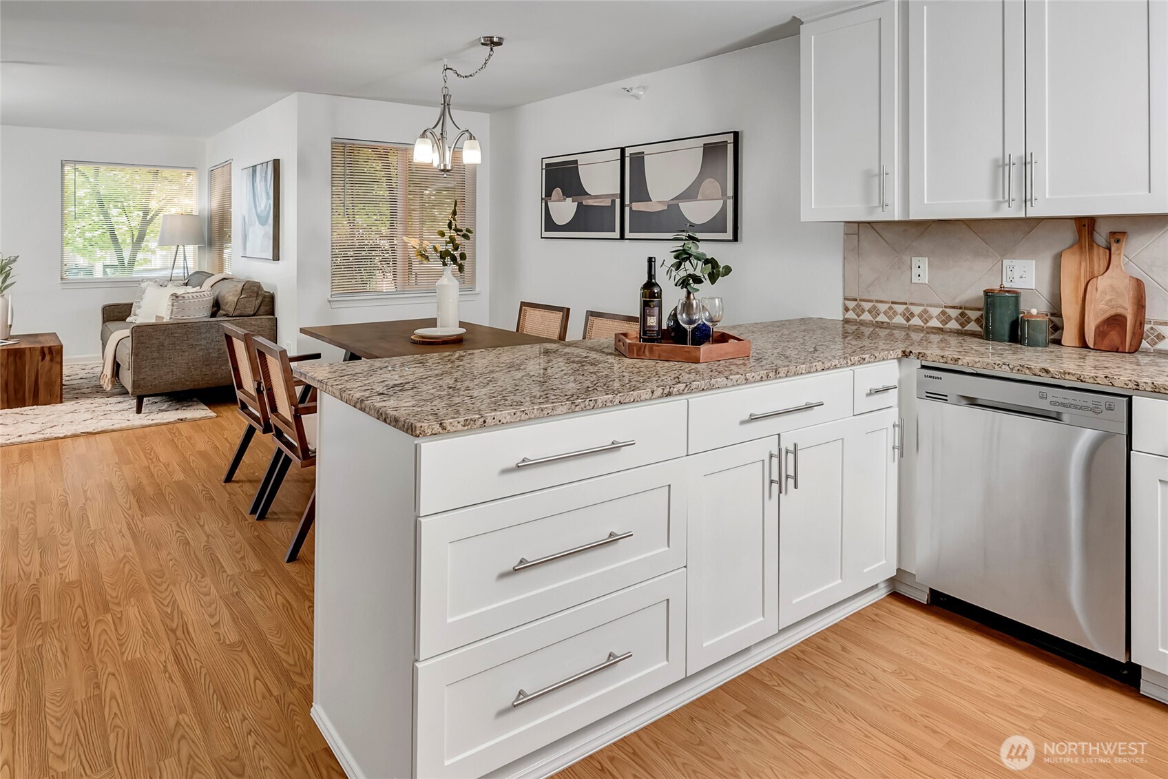 700 Front Street South, Unit E102 Issaquah, WA 98027 - Photo 3 of 23