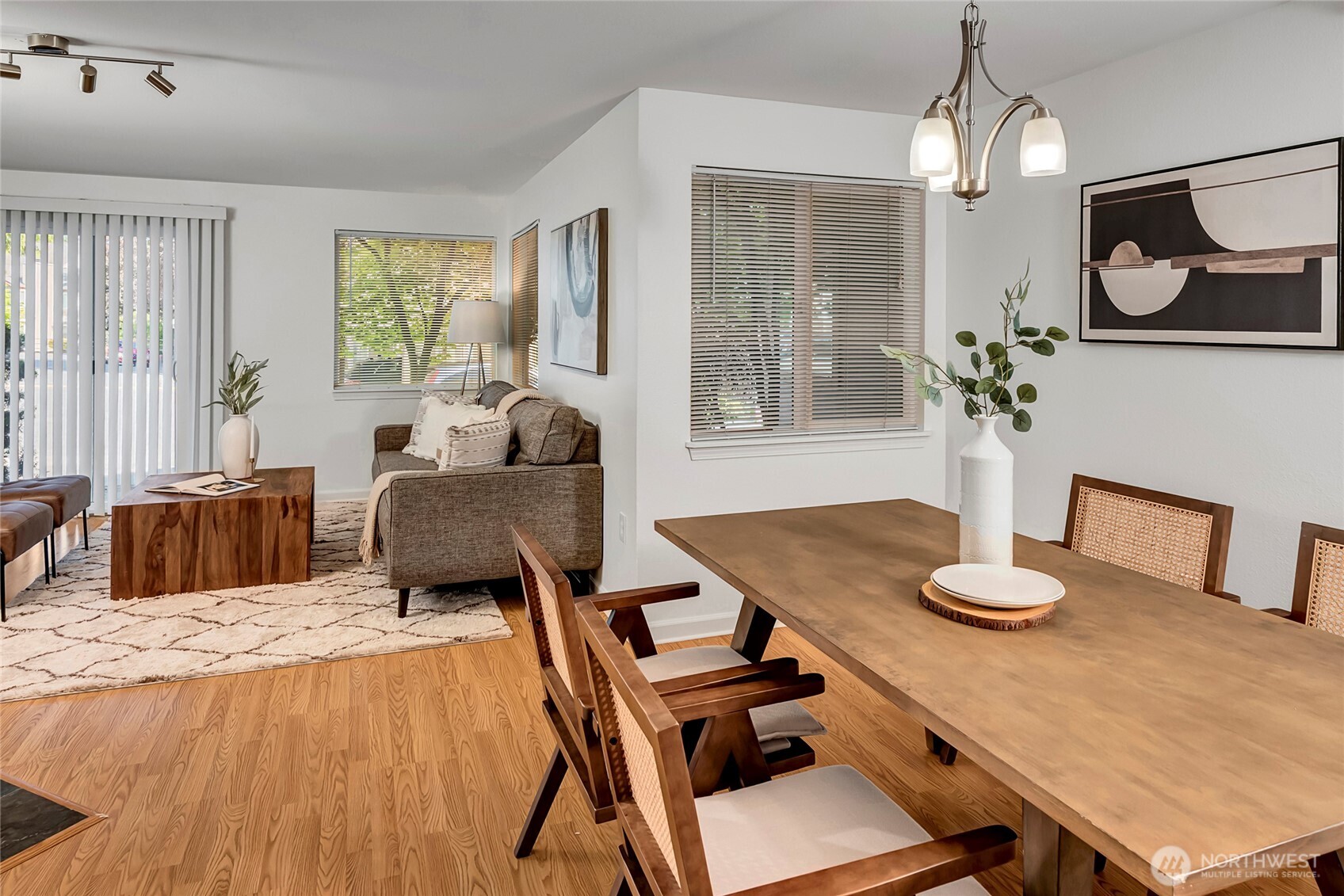 700 Front Street South, Unit E102 Issaquah, WA 98027 - Photo 4 of 23