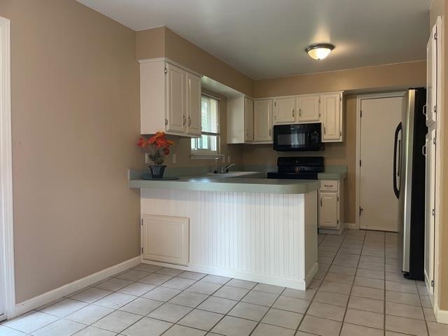 327 East River Road Flushing, MI 48433 - Photo 6 of 19 50049944-5.JPG