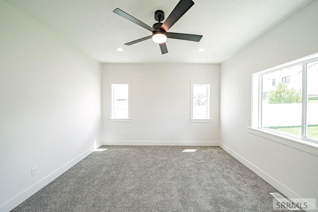 2097 Magellan Loop Pocatello, ID 83204 - Photo 16 of 65