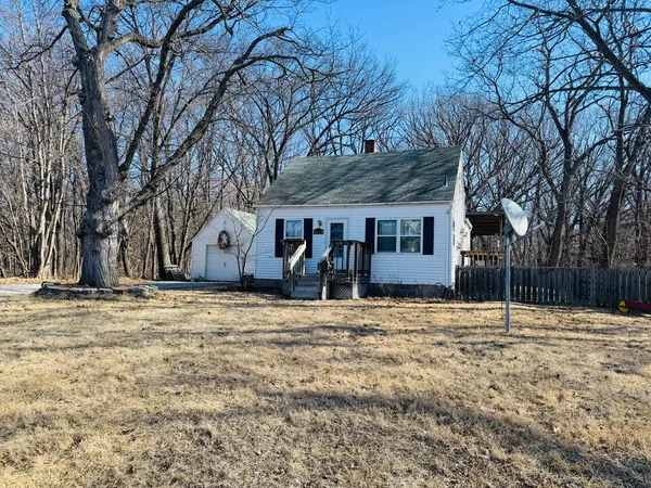 $80,000 | 3618 Archer Drive, East Moline, IL 61244