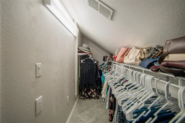 $1,095,000 | 37439 Meridian Avenue, Dade City, FL 33525