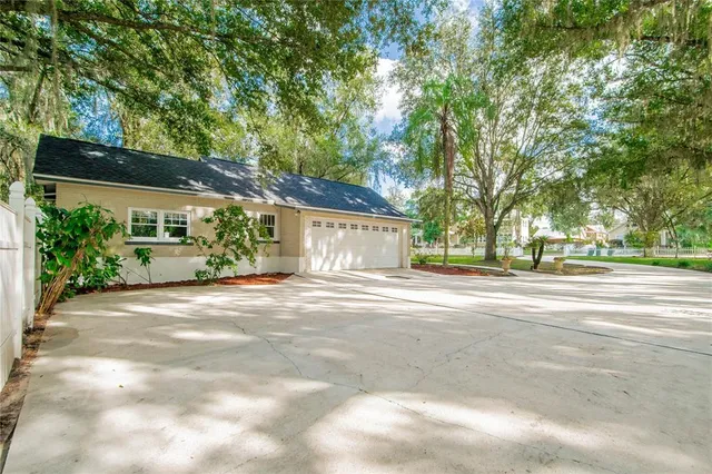 $1,095,000 | 37439 Meridian Avenue, Dade City, FL 33525