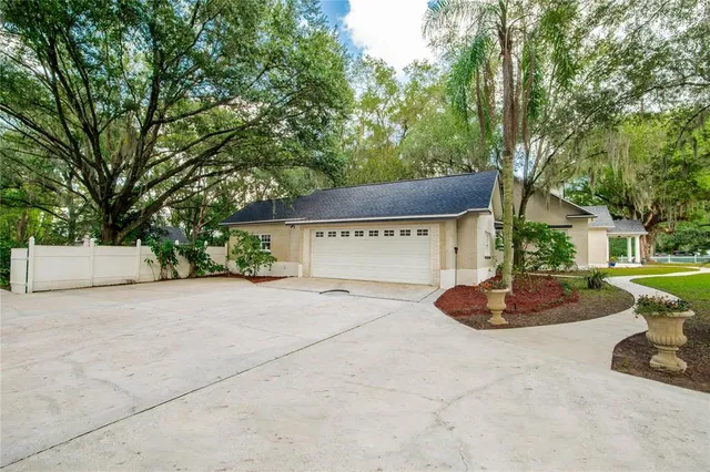 $1,095,000 | 37439 Meridian Avenue, Dade City, FL 33525