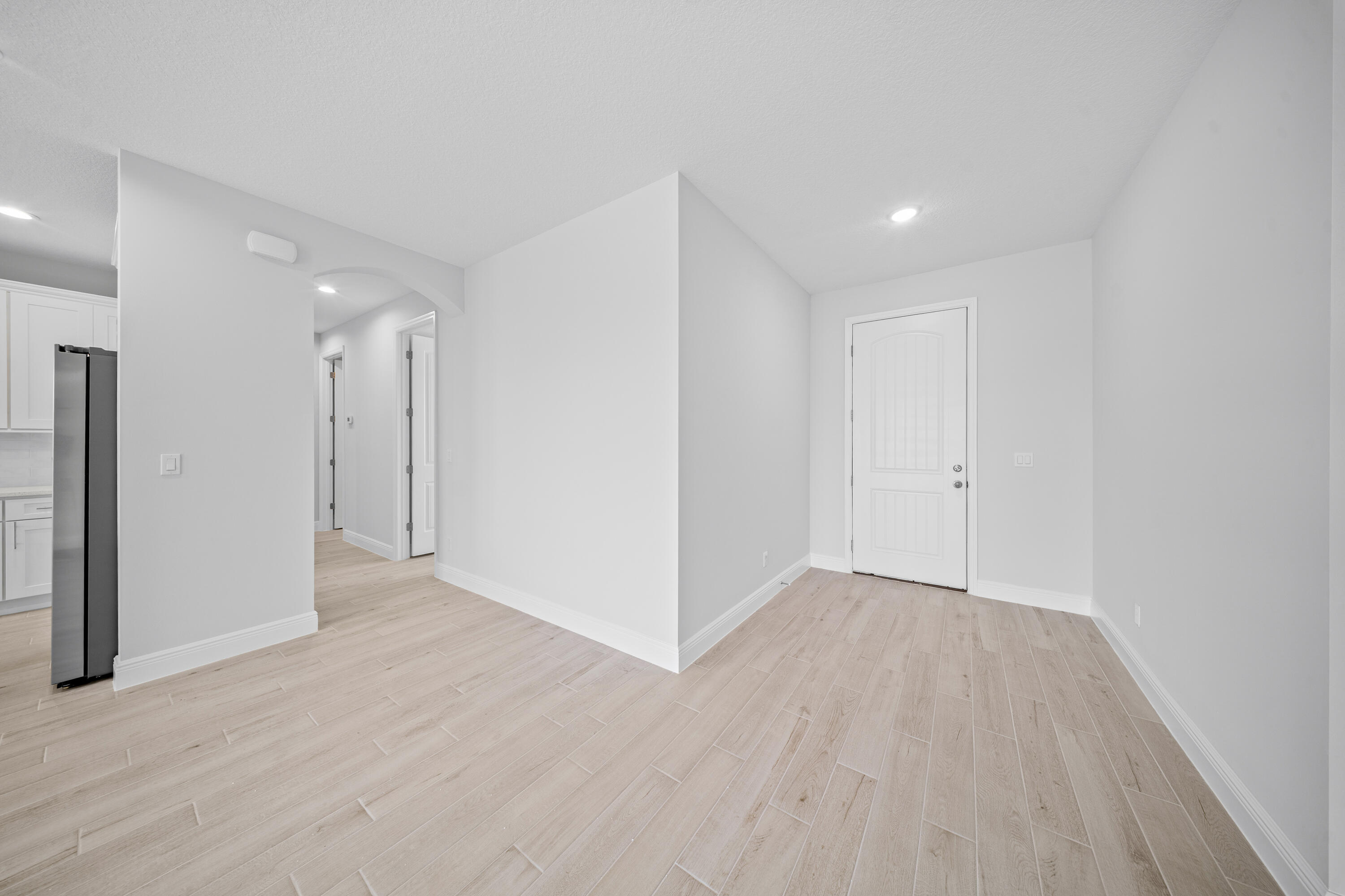 2962 Southwest Pierson Road Port St. Lucie, FL 34953 - Photo 4 of 27 DSC05711