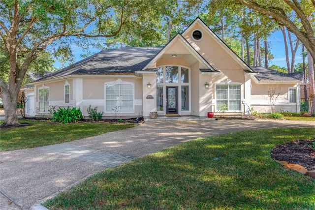 $2,900 | 60 Fairfield Drive, Montgomery, TX 77356