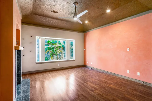 $2,900 | 60 Fairfield Drive, Montgomery, TX 77356