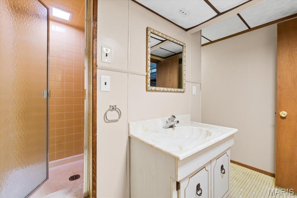 8839 Forest Heights Drive St. Louis, MO 63123 - Photo 39 of 51