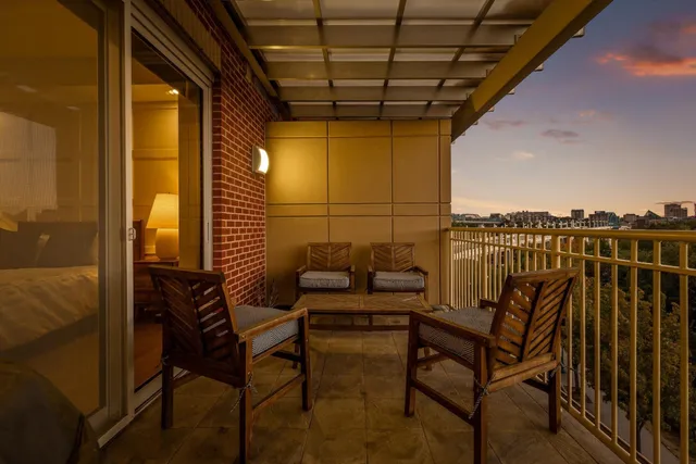 $900,000 | 4 Cherokee Blvd., Unit 409, Chattanooga, TN 37405