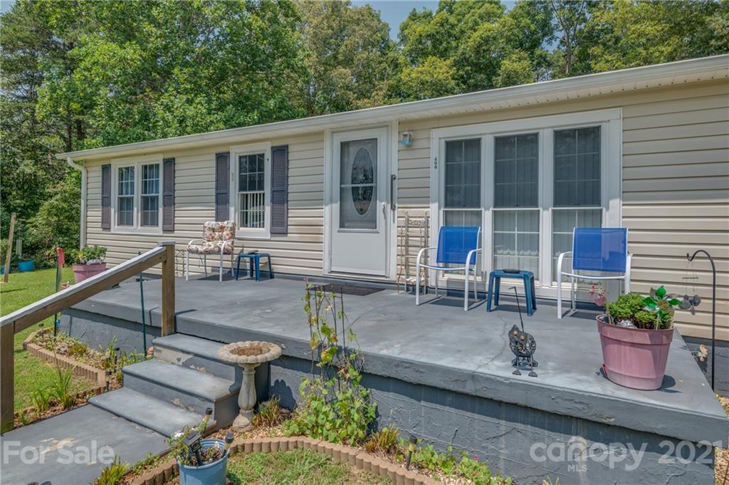 400 Howard Cole Road Rutherfordton, NC 28139 - Photo 28 of 29 a house view with a seating space