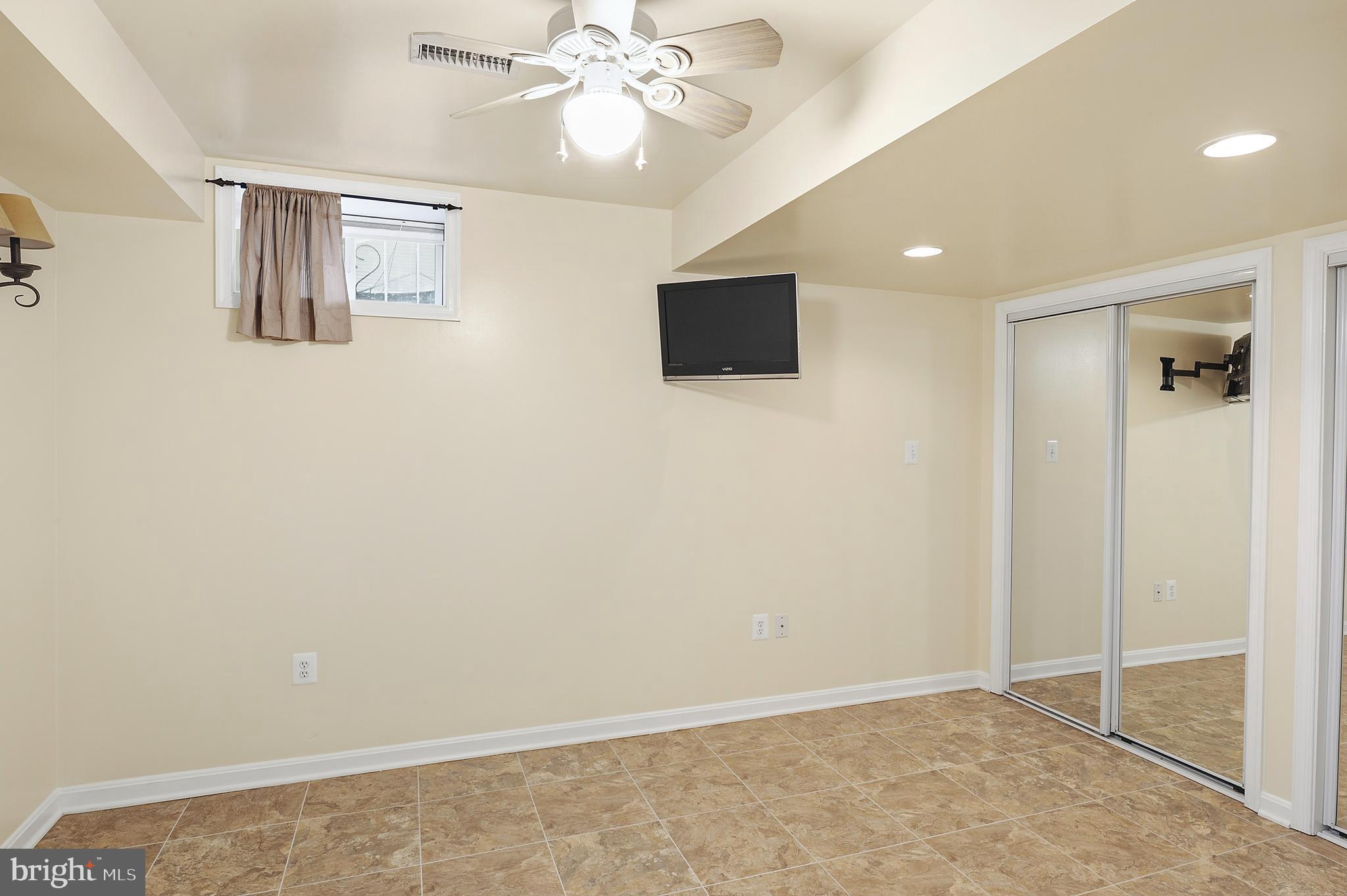 8391 WB&A Road Severn, MD 21144 - Photo 40 of 48 In Law Suite Bedroom (alt view)