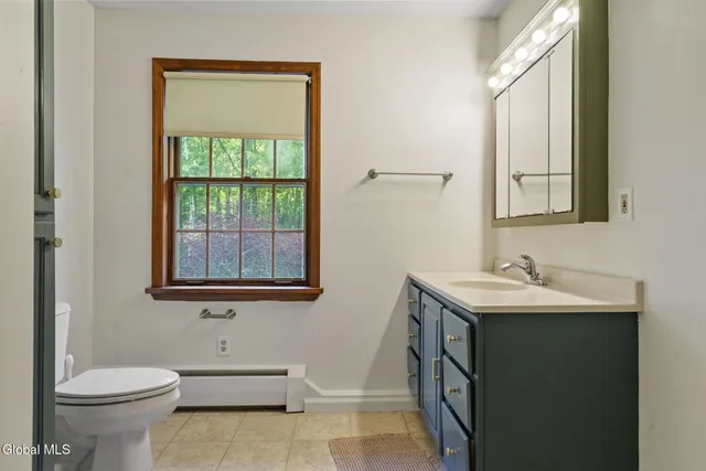 $499,900 | 5 Mara Drive, North Greenbush, NY 12144