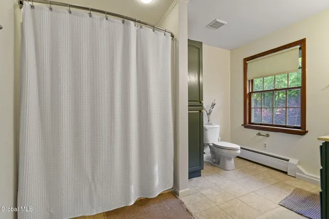 $499,900 | 5 Mara Drive, North Greenbush, NY 12144