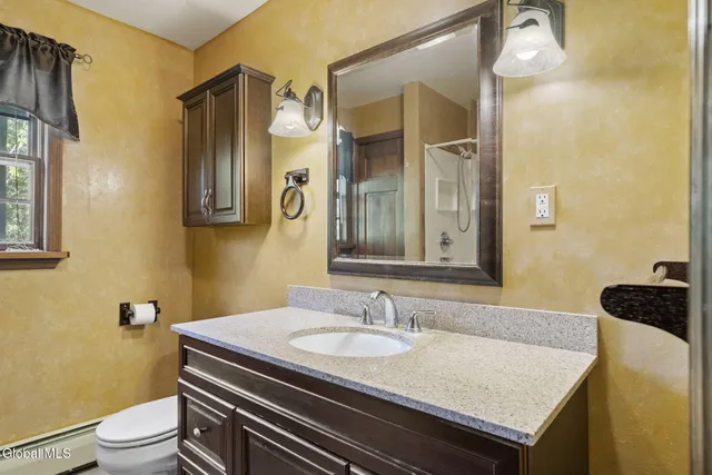 $499,900 | 5 Mara Drive, North Greenbush, NY 12144