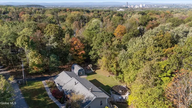 $499,900 | 5 Mara Drive, North Greenbush, NY 12144