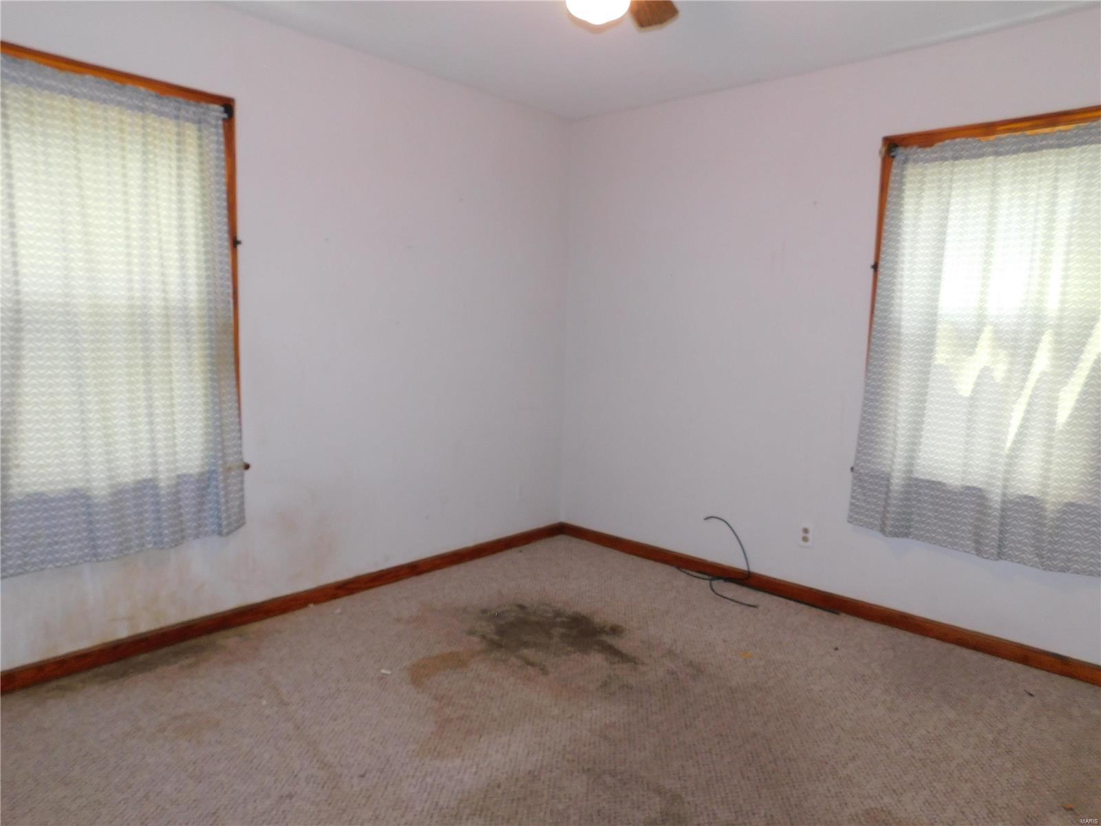 108 Graham Road Florissant, MO 63031 - Photo 13 of 23 Gallery Image 13