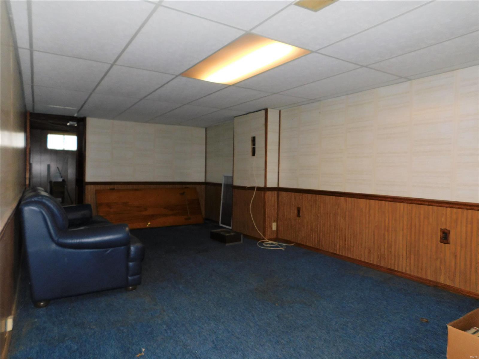 108 Graham Road Florissant, MO 63031 - Photo 18 of 23 Gallery Image 18